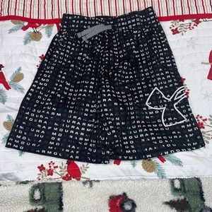 Boys size SM under armour shorts